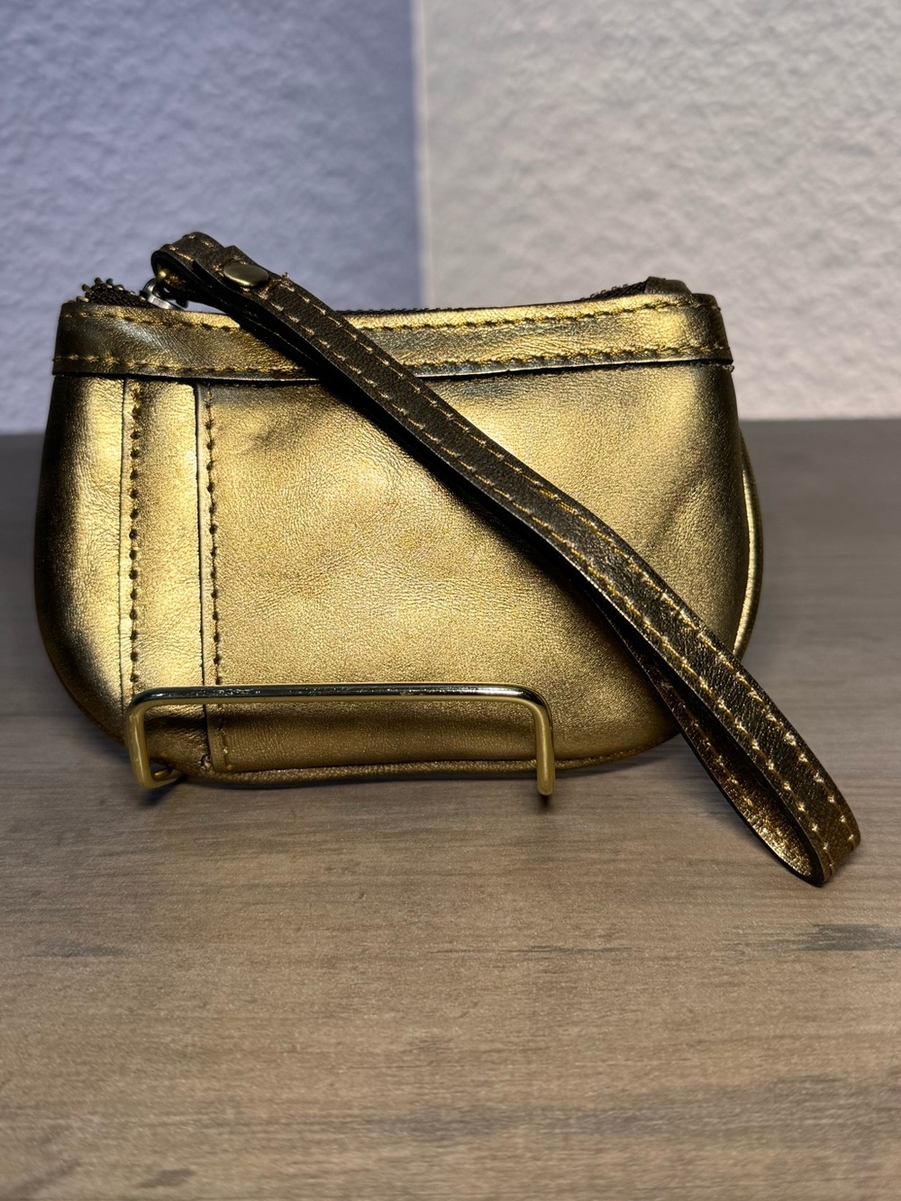 Patricia Nash Antique Gold Leather Wristlet Wallet Coin Purse Key Ring Card Case